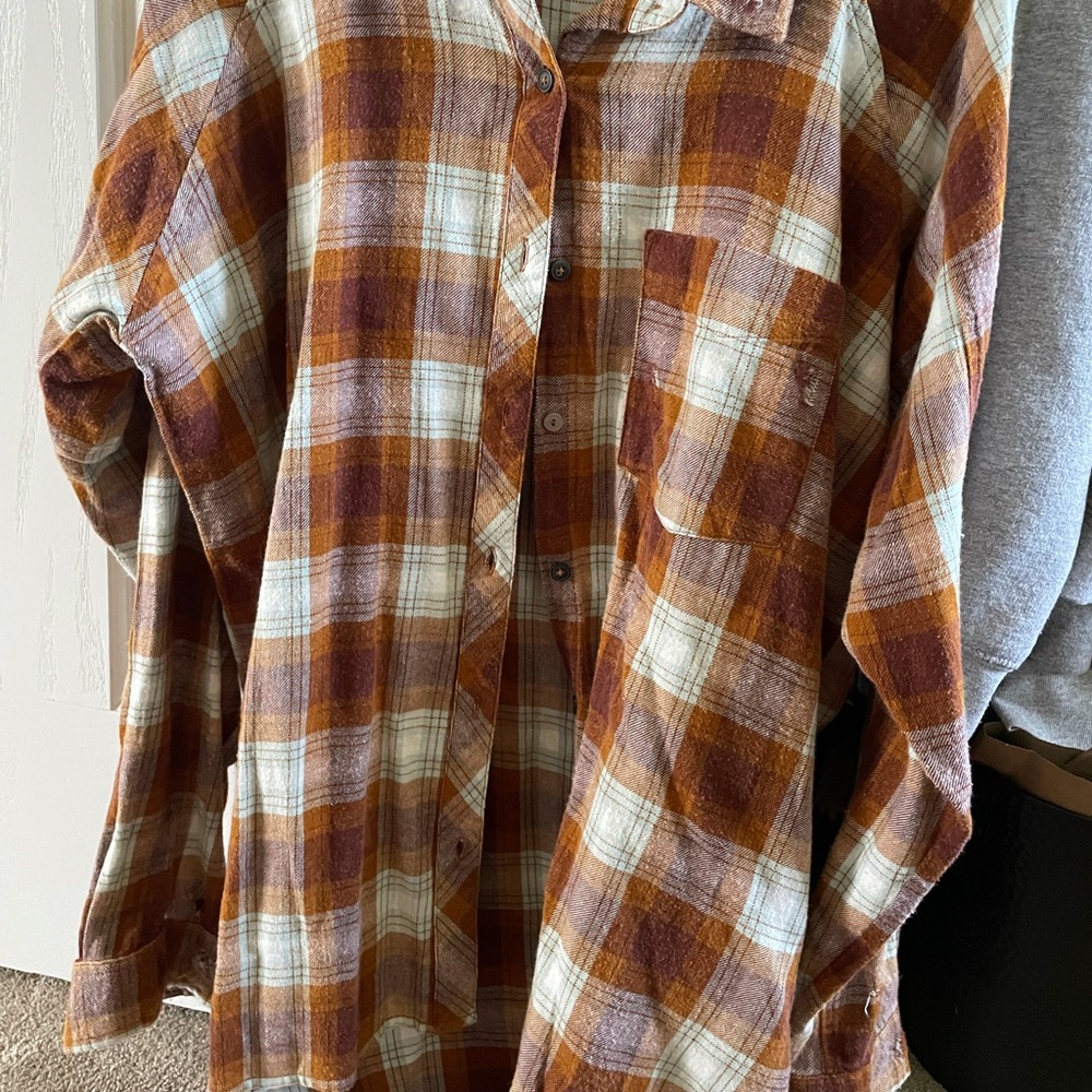 Buckle flannel (never worn!)